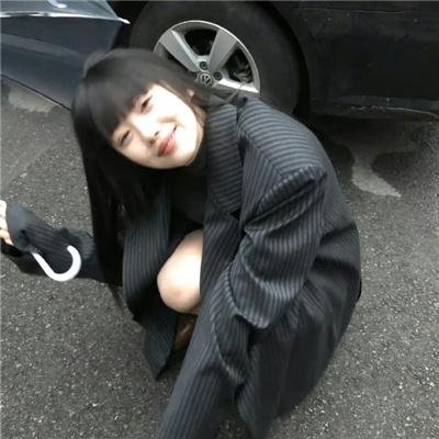 红粉争春