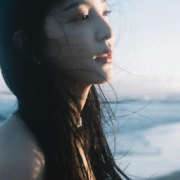 无用的我看到了天